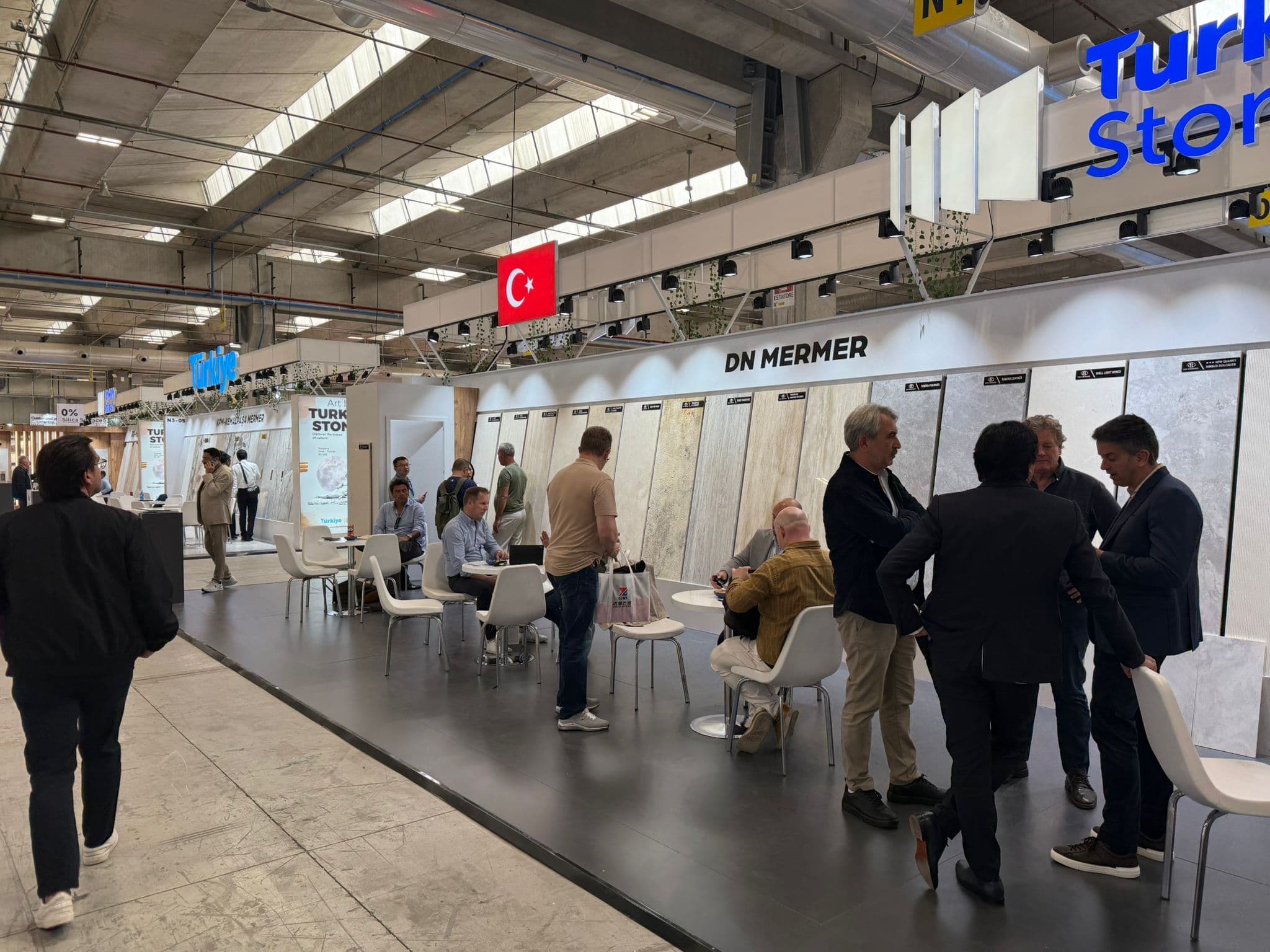 DN Mermer, 2025 Verona Fuarı’nda Büyük İlgi Gördü - 3
